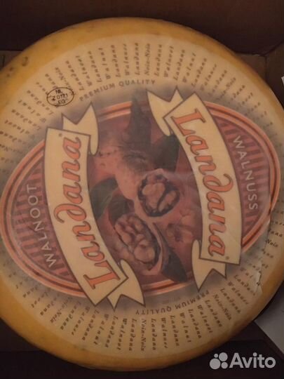 Сыр ландана с грецкими орехами