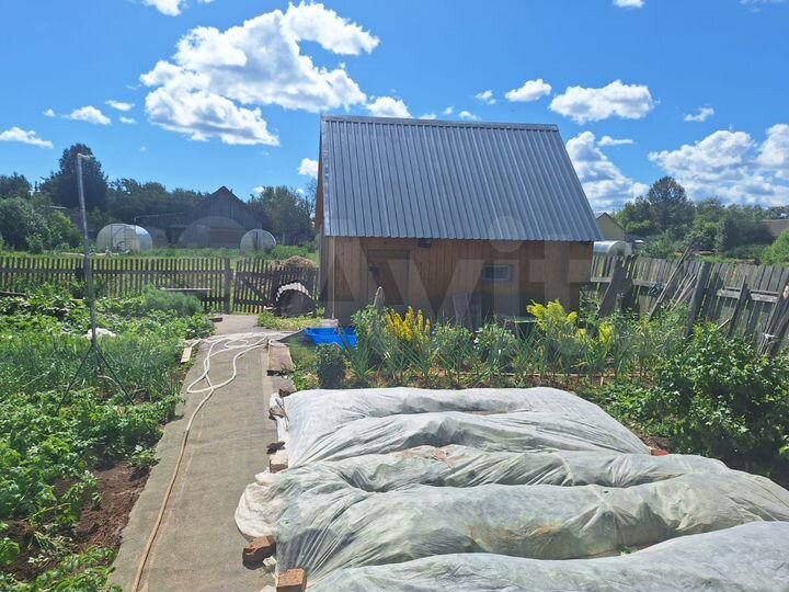 Дом 57 м² на участке 11 сот.