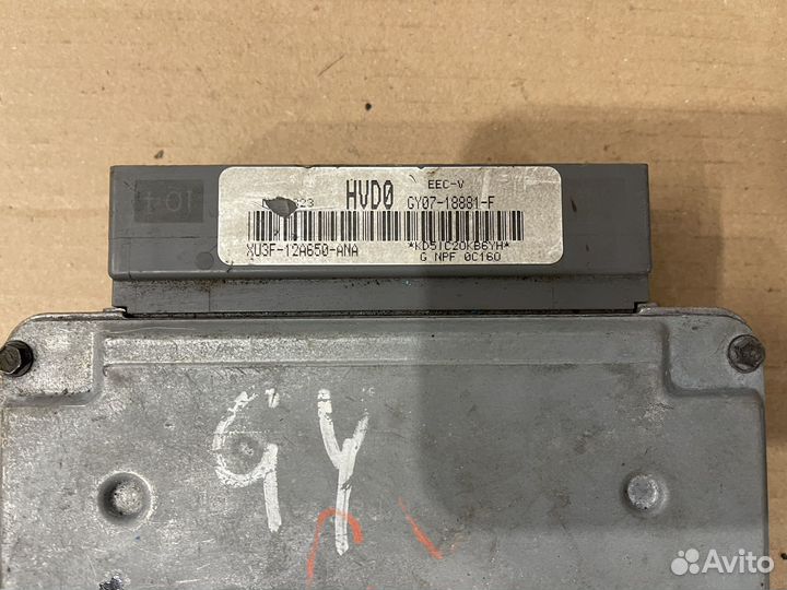 Блок управления двигателем Mazda Mpv 1999- LW5W GY