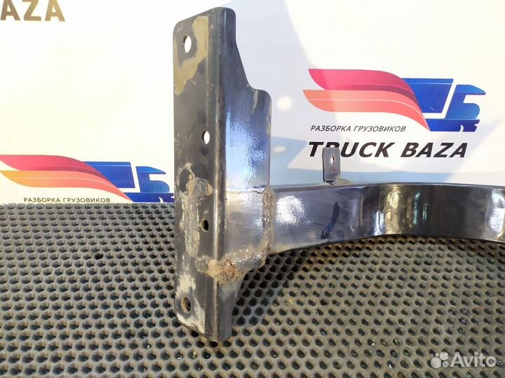 Кронштейн подножки левый Man L2000