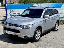 Mitsubishi Outlander 2.4 CVT, 2013, 147 200 км, с пробегом, цена 1 390 000 руб.