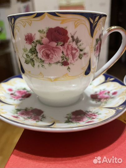 Чайный набор костяной фарфор новый(2 чаш. 2 блюд.)