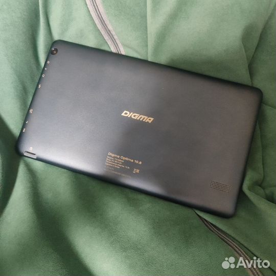 Планшет Digma Optima 10.8