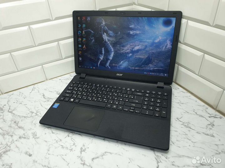 Ноутбук acer ES1-571
