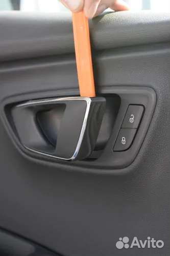 Набор съемников обшивки салона. В Уфе в черниковке