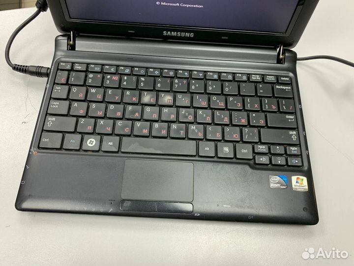 Нетбук Samsung NP-N150-JA01RU для легких задач