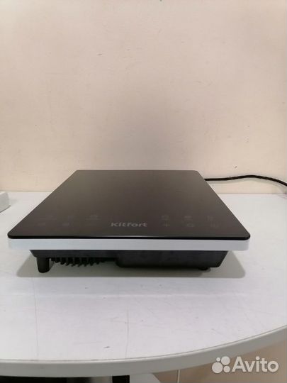 Инфракрасная плита Kitfort KT-140