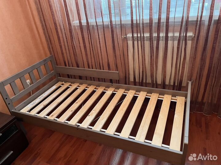 Кровать детская