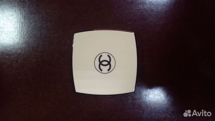 Румяна Chanel Les beiges