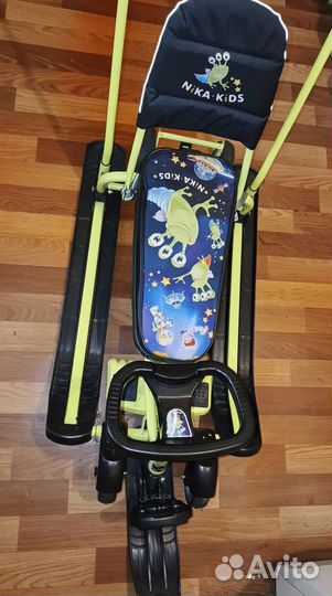 Снегокат с ручкой и колесами