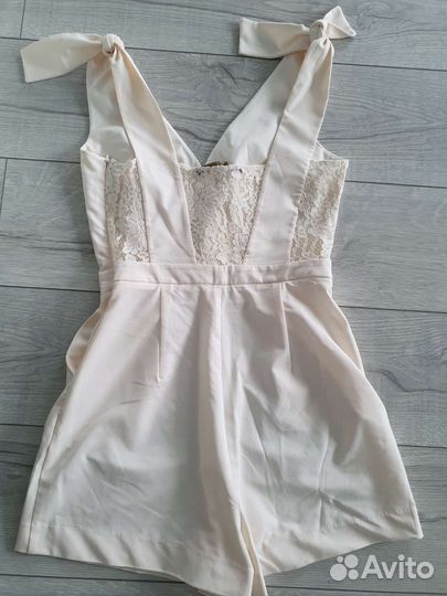 Комбинезон женский нарядный