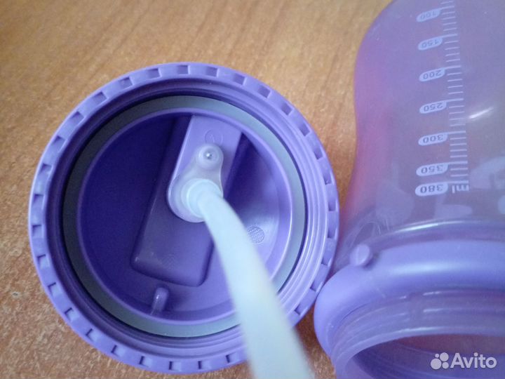 Поильник с трубочкой