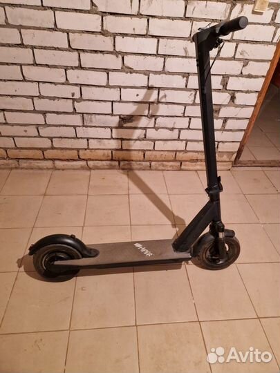 Электросамокат Hiper Triumph T100