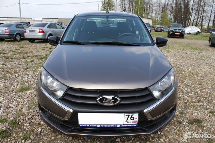 LADA Granta 1.6 МТ, 2019, 48 000 км