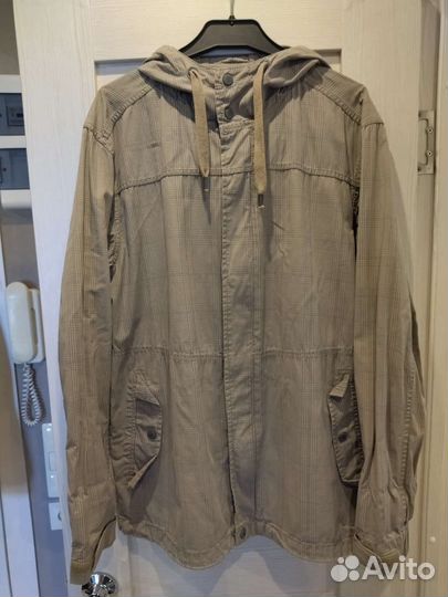 Ветровка женская