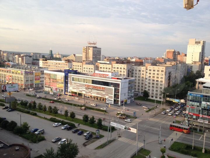 1-к. квартира, 49 м², 13/17 эт.