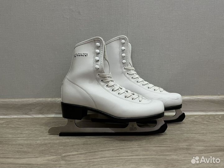 Коньки фигурные