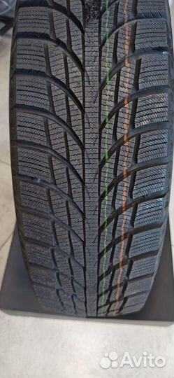 Kumho WinterCraft Ice Wi51 225/55 R17