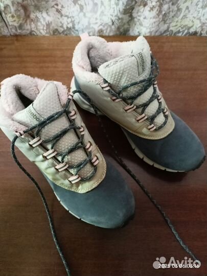 Кроссовки reebok женские зимние