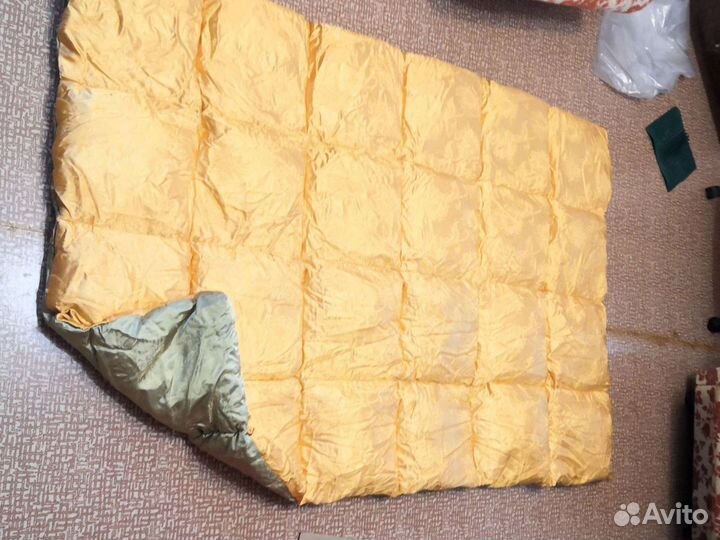 Одеяло пуховое новое. Пух-перо натуральное