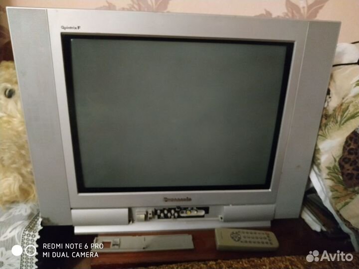 Продам телевизор panasonic