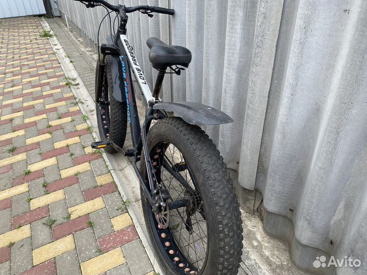 Велосипед фэтбайк Love Freedom