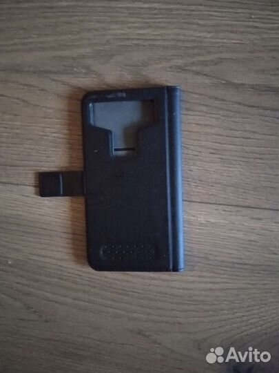 Чехлы на телефон