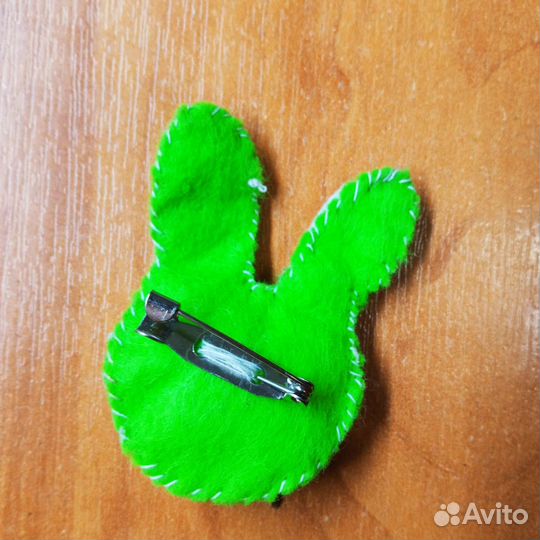 Значок из фетра для детей и взрослых