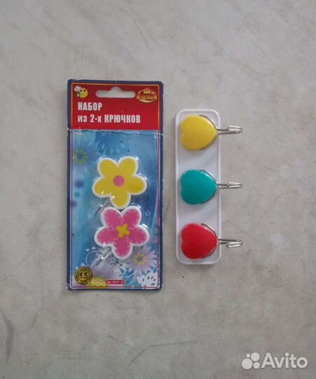 Крючки цветные