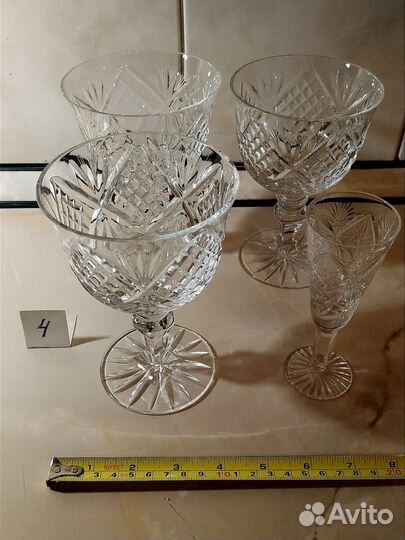 Хрустальная посуда. Рюмки. Салатники