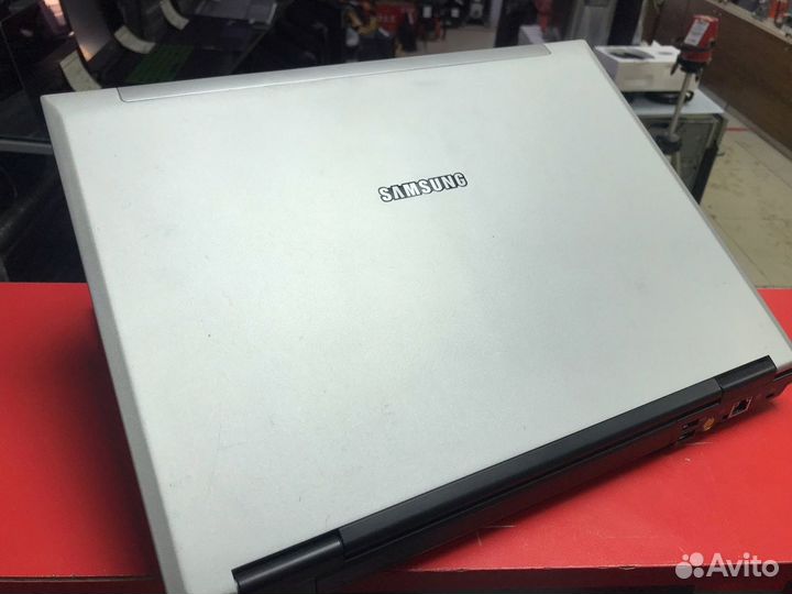 Ноутбук Samsung NP-X60