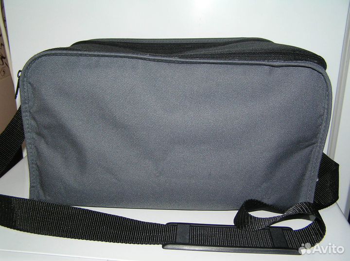 Сумку-чехол для видеокамеры