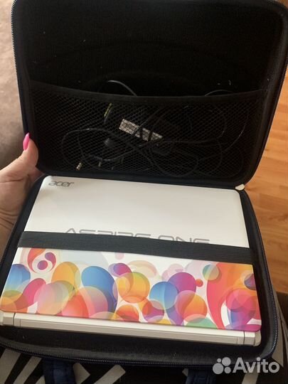 Нетбук Aser aspire one d270-26dw limited edition