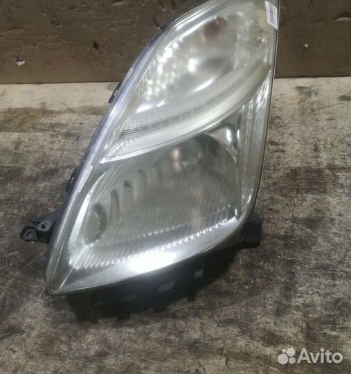 Фары toyota prius sw20 xenon