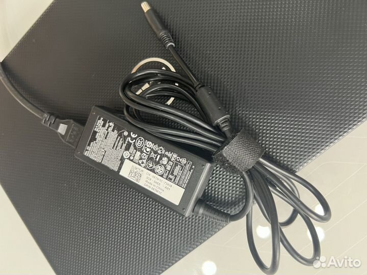 Ноутбук dell inspiron 3537