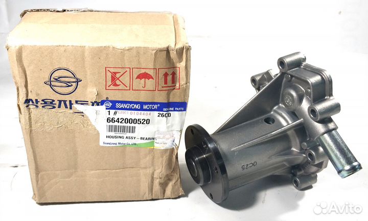 Помпа водяная D20DT D27DT Euro IV Оригинал Новый