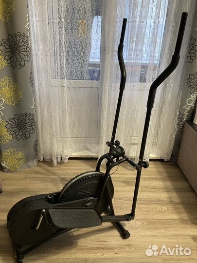 Эллиптический тренажер