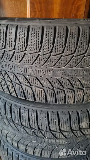 Triangle WinterX TW401 235/45 R18