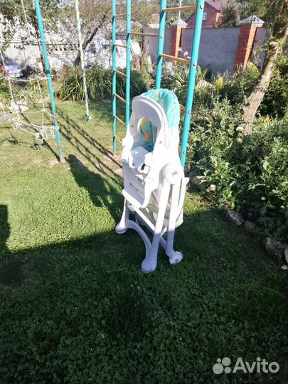 Стульчик для кормления