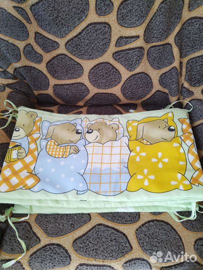 Бортики в кроватку