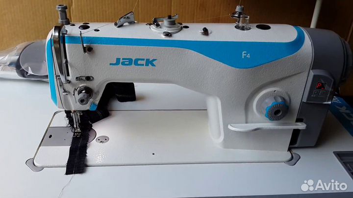 Прямострочная швейная машина Jack JK-F4(комплект)