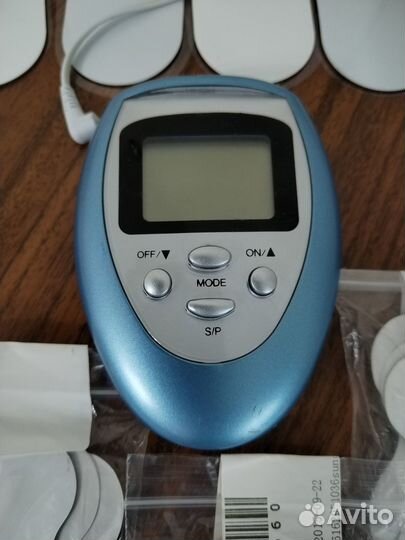 Импульсный массажер Gess M18