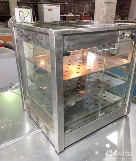 Витрина для выпечки, тепловая витрина б/у