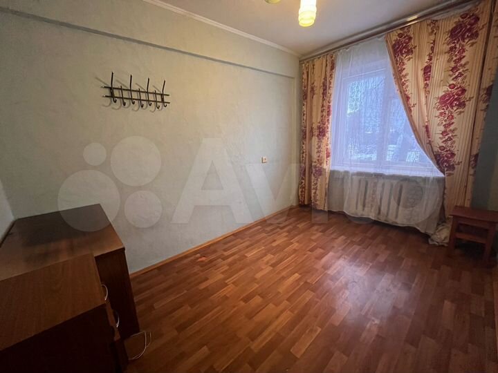 4-к. квартира, 59 м², 2/5 эт.