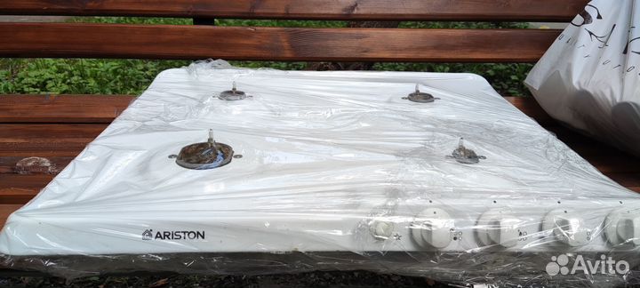 Газовая варочная панель Ariston PF 640A