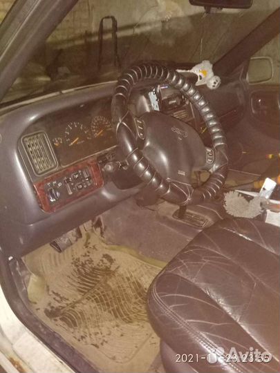 Салон jeep grand cherokee zj 5,9 л 1998г