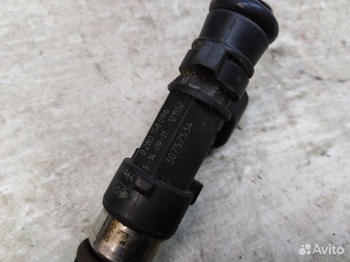 Топливная форсунка Форд