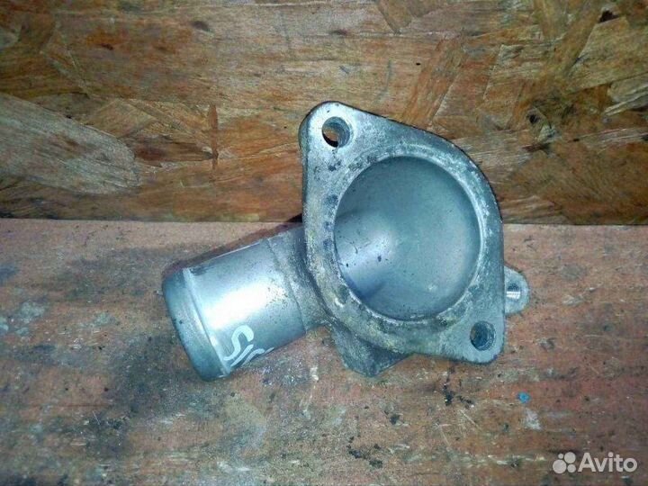 Крышка термостата Mitsubishi Grandis NA 2.4 2006