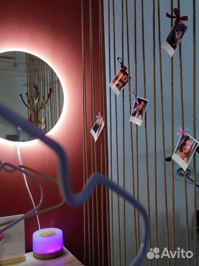 Рабочее место мастера бровиста/лешмейкера/маникюра