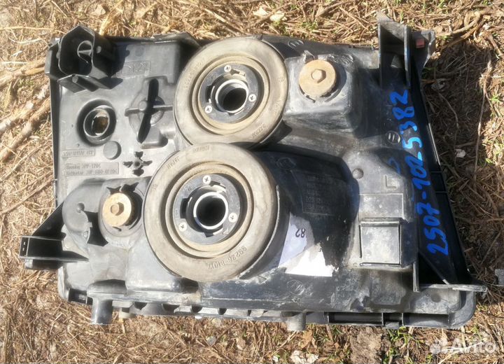 Фары Toyota Land Cruiser 100